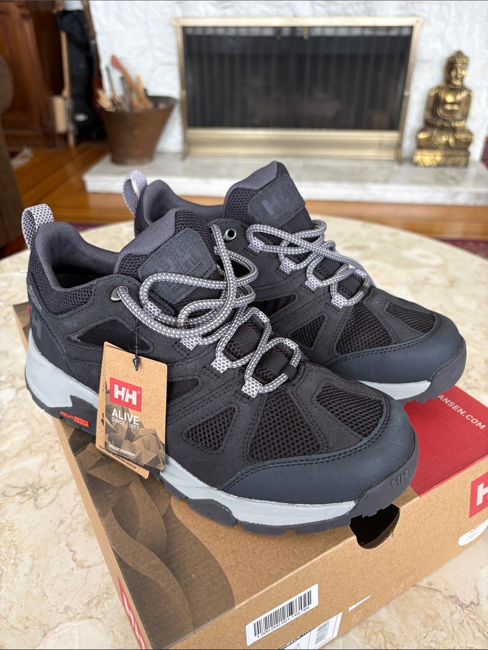 NWT Helly Hansen Switchback Waterproof Trail Low Hiking Shoes